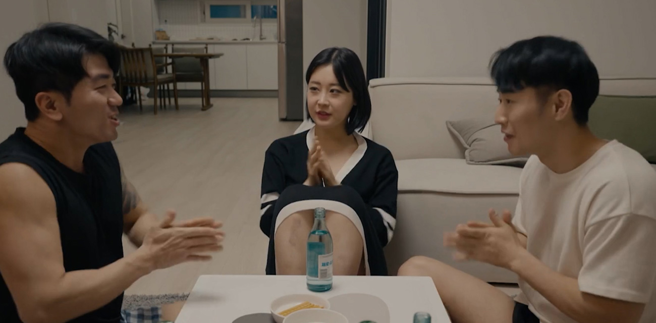 韩剧 好玩不过嫂子 在线观看 人妻诱惑小叔子 浴室酣畅淋漓的性爱 背德刺激绝对让你血脉喷张欲罢不能！